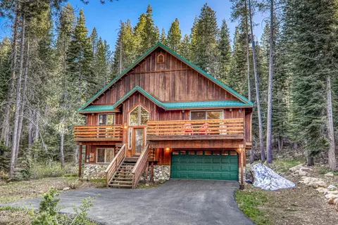 11476 Zermatt Dr, Truckee, CA 96161