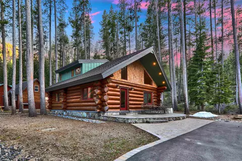 10515 Washoe Rd, Truckee, CA 96161
