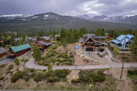 12938 Pinnacle Loop, Truckee, CA 96161 photo 17