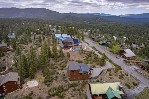 12938 Pinnacle Loop, Truckee, CA 96161 photo 20