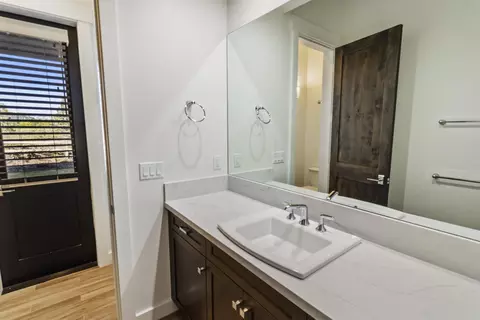 11640 Mcclintock Loop, Truckee, CA 96161 photo 11