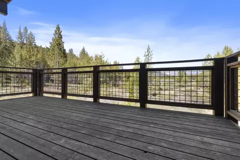 11640 Mcclintock Loop, Truckee, CA 96161 photo 4