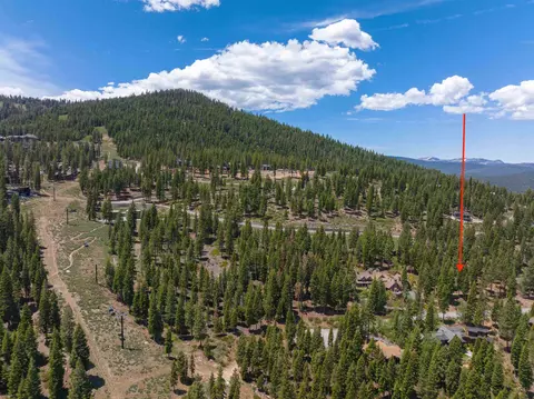 2220 Silver Fox Ct, Truckee, CA 96161