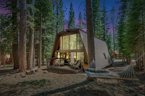 11864 Baden Rd, Truckee, CA 96161