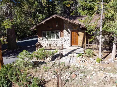15820 Willow St, Truckee, CA 96161