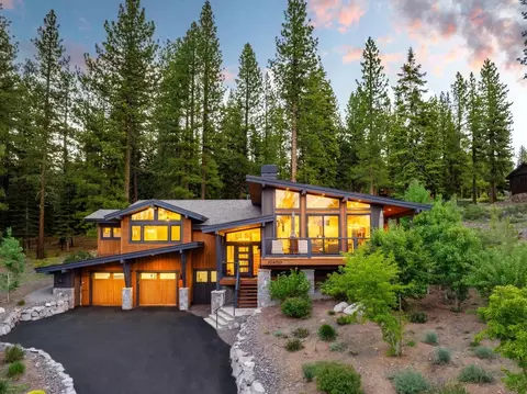 10800 Labelle Ct, Truckee, CA 96161