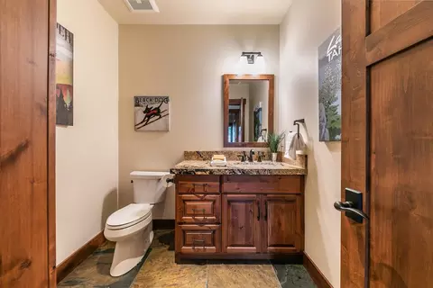 742 Conifer, Truckee, CA 96161 photo 8
