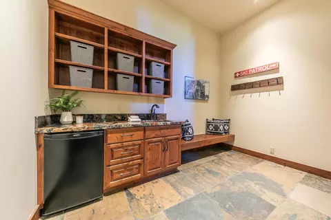 742 Conifer, Truckee, CA 96161 photo 18