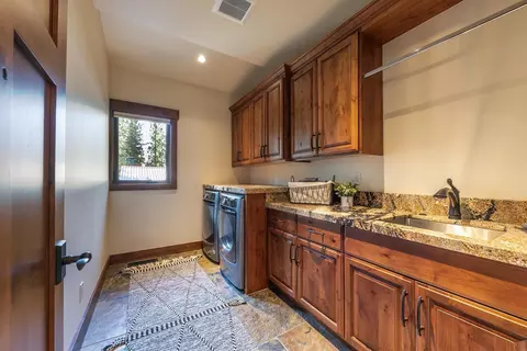 742 Conifer, Truckee, CA 96161 photo 19