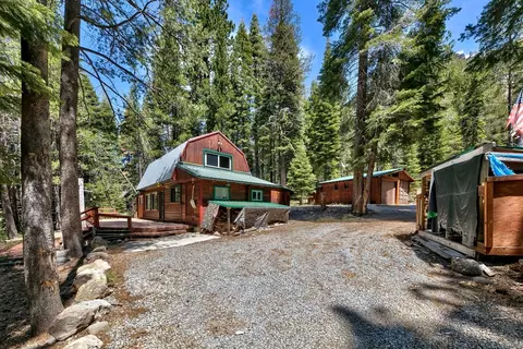 7500 River Rd, Truckee, CA 96161