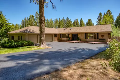 7 Evergreen Cir, Blairsden, CA 96103