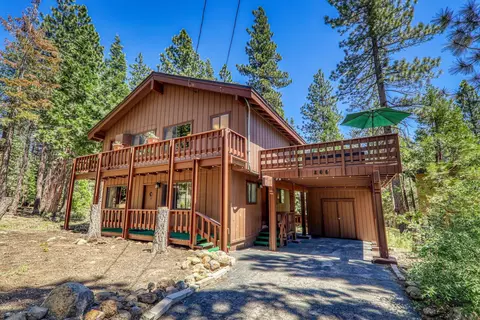 200 Suffolk Pl, Kings Beach, CA 96143
