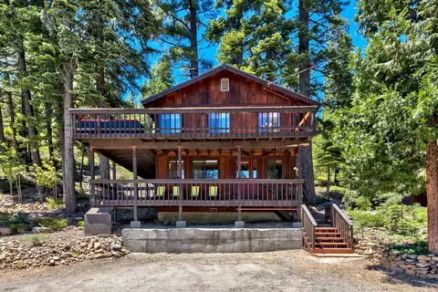 4005 Robert Ave, Carnelian Bay, CA 96140