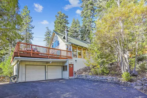 369 Fawn Ln, Tahoe Vista, CA 96148