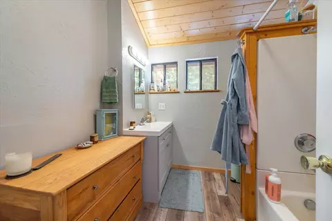 12080 Pine Forest Rd, Truckee, CA 96161 photo 18