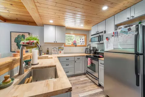 12080 Pine Forest Rd, Truckee, CA 96161 photo 12