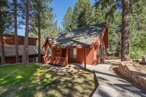 12080 Pine Forest Rd, Truckee, CA 96161 photo 2