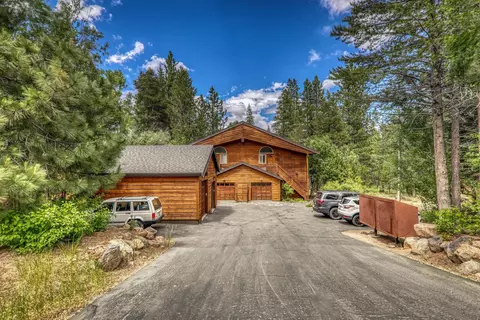 11431 Northwoods Blvd # 2, Truckee, CA 96161