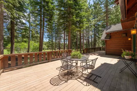 14088 Skiview Loop, Truckee, CA 96161 photo 4