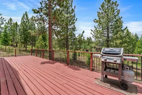13098 Pinnacle Loop, Truckee, CA 96161 photo 15