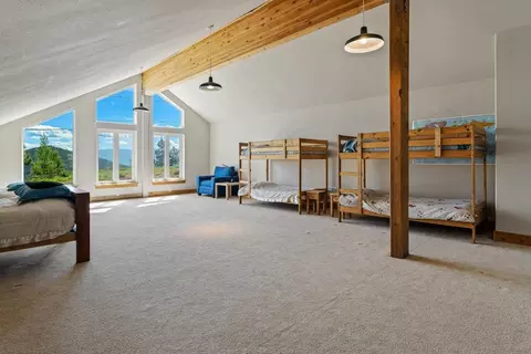 13098 Pinnacle Loop, Truckee, CA 96161 photo 4