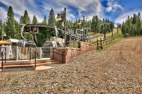 415 Lodgepole, Truckee, CA 96161 photo 20