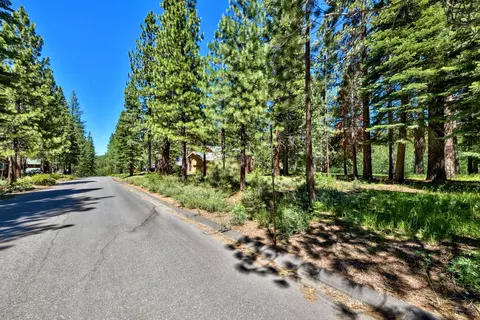 415 Lodgepole, Truckee, CA 96161 photo 9