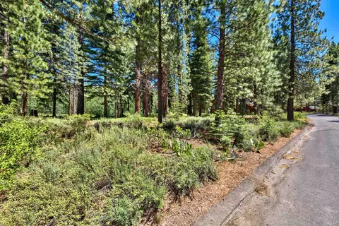 415 Lodgepole, Truckee, CA 96161 photo 7