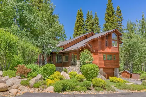 250 Sierra Crest Trl, Olympic Valley, CA 96146