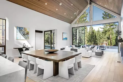 8233 Valhalla Dr, Truckee, CA 96161 photo 8