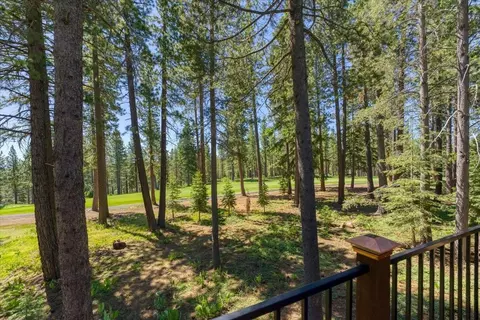 13342 Skiview Loop, Truckee, CA 96161 photo 3