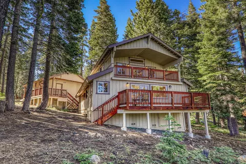 506 Club Dr, Tahoe City, CA 96145