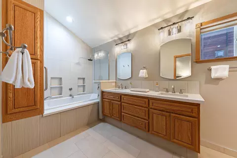 12838 Skiview Loop, Truckee, CA 96161 photo 10