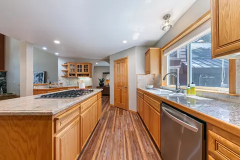 12838 Skiview Loop, Truckee, CA 96161 photo 7