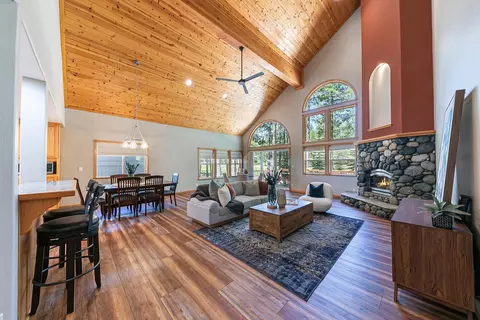 12838 Skiview Loop, Truckee, CA 96161 photo 3