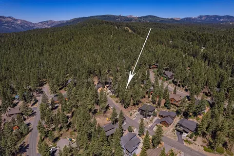 11976 Cavern Way, Truckee, CA 96161 photo 15
