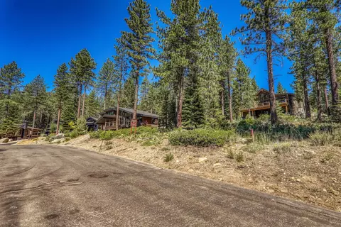 11976 Cavern Way, Truckee, CA 96161 photo 14