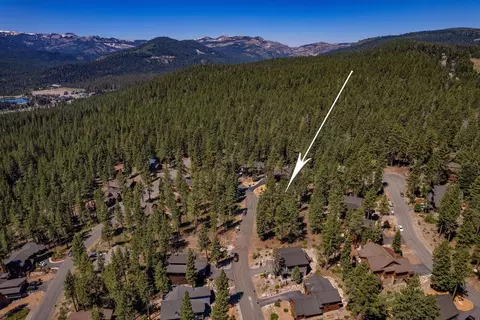 11976 Cavern Way, Truckee, CA 96161 photo 7
