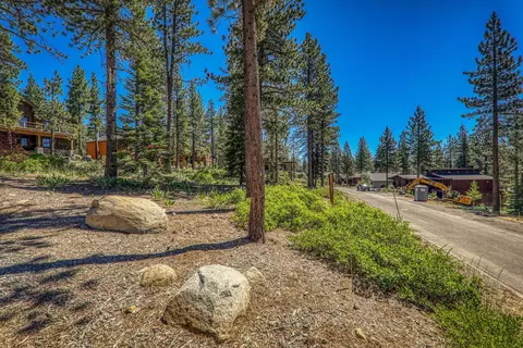 11976 Cavern Way, Truckee, CA 96161 photo 13