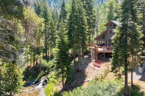 1362 Mineral Springs Trl, Alpine Meadows, CA 96146