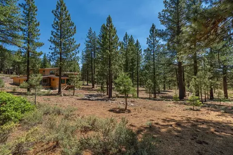 11417 China Camp Rd, Truckee, CA 96161