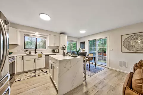 10510 Courtenay Ln, Truckee, CA 96161