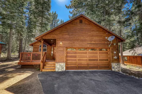 12364 Saint Bernard Dr, Truckee, CA 96161