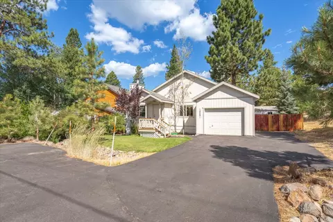 10291 Worchester Cir, Truckee, CA 96161