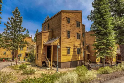5049 Gold Bnd, Truckee, CA 96161