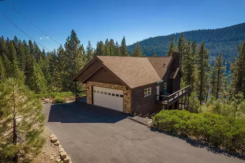 14665 Reed Ave, Truckee, CA 96161