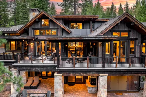 11660 China Camp Rd, Truckee, CA 96161