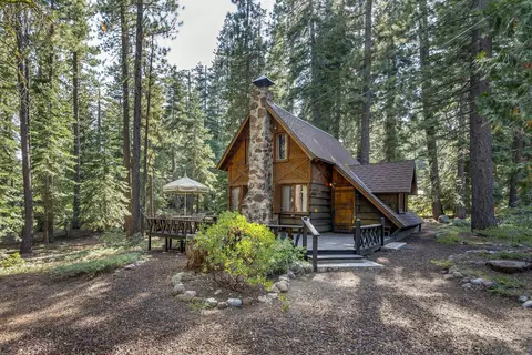 525 Tamarack Ln, Tahoe City, CA 96145