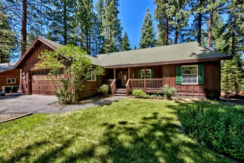 14830 Donnington Ln, Truckee, CA 96161