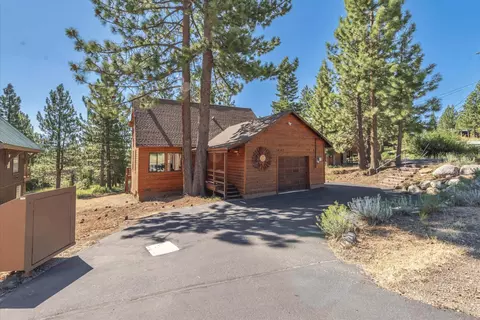 14147 Alder Creek Rd, Truckee, CA 96161